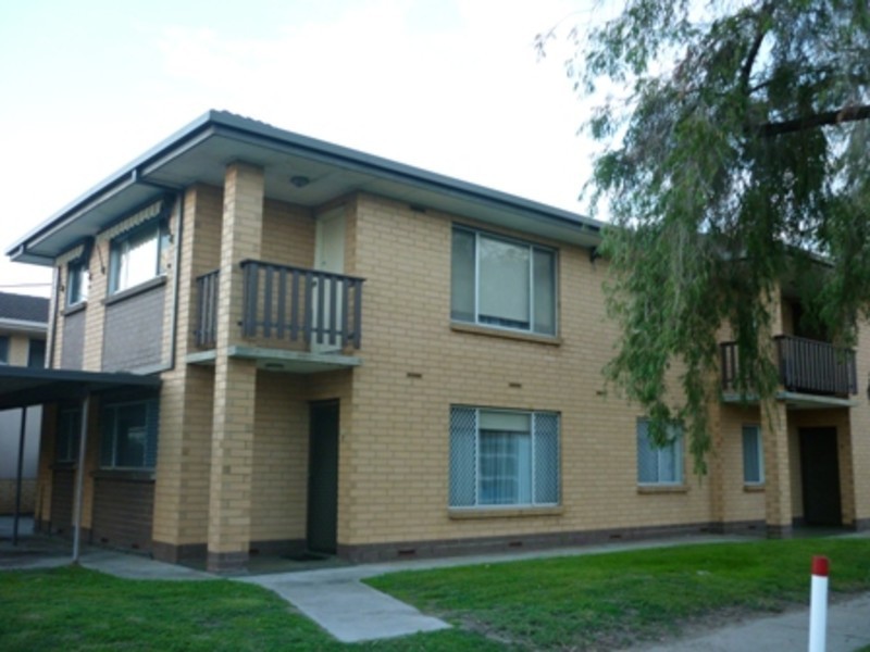 4/64 Military Road, West Beach SA 5024