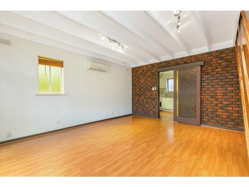 1/18 David Avenue, Mitchell Park SA 5043