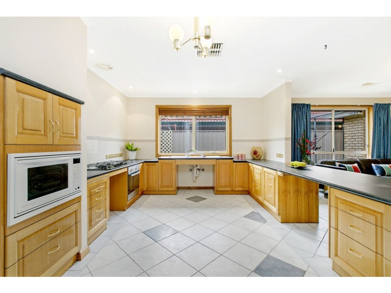 27 Kelsey Avenue, Mitchell Park SA 5043