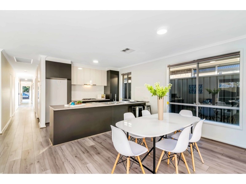 9A London Road, Aberfoyle Park SA 5159