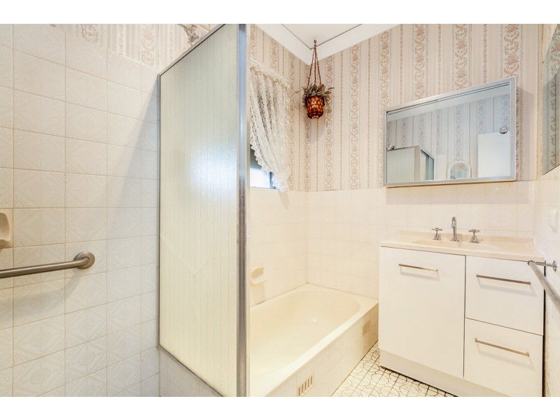 2/3 Seaton Terrace, Seaton SA 5023