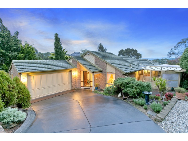 4 Highwood Court, Aberfoyle Park SA 5159