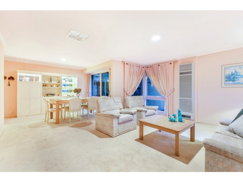 4 Highwood Court, Aberfoyle Park SA 5159