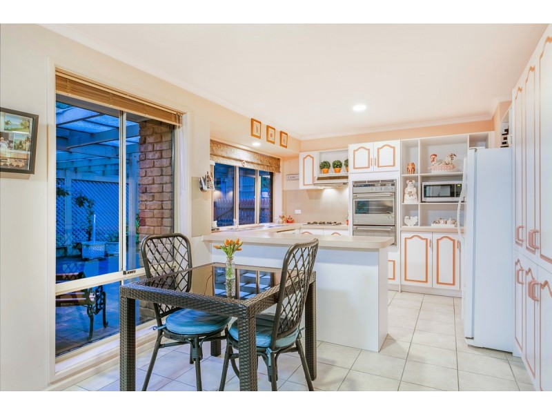 4 Highwood Court, Aberfoyle Park SA 5159