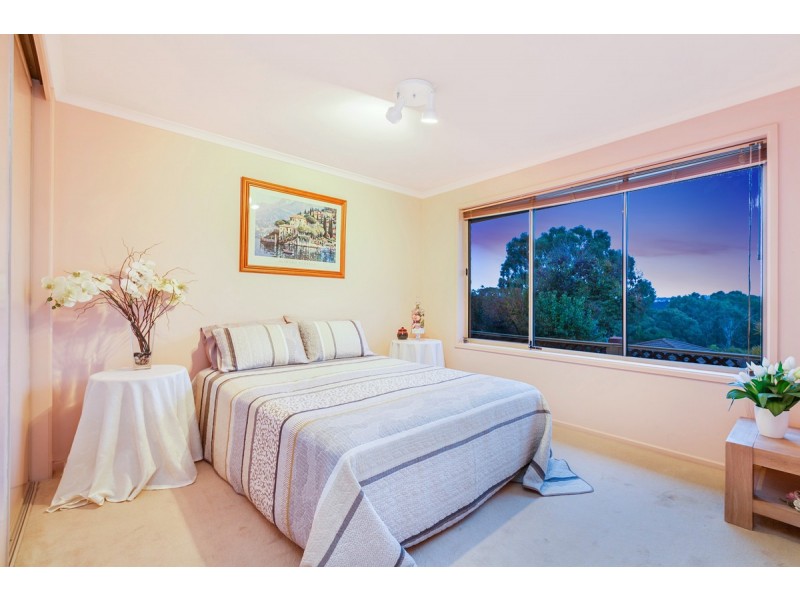 4 Highwood Court, Aberfoyle Park SA 5159