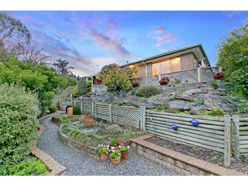 4 Highwood Court, Aberfoyle Park SA 5159