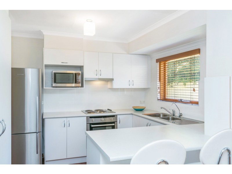 2a Raymond Grove, Warradale SA 5046