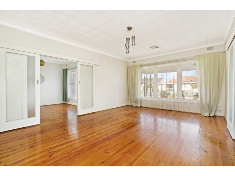 1 Barker Avenue, South Plympton SA 5038
