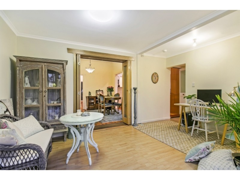 33 Murdoch Avenue, North Plympton SA 5037