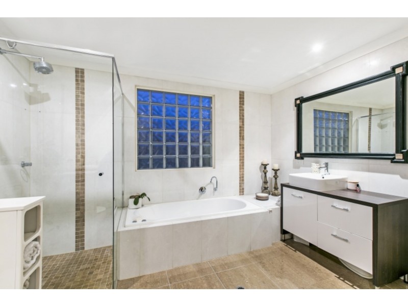 33 Murdoch Avenue, North Plympton SA 5037