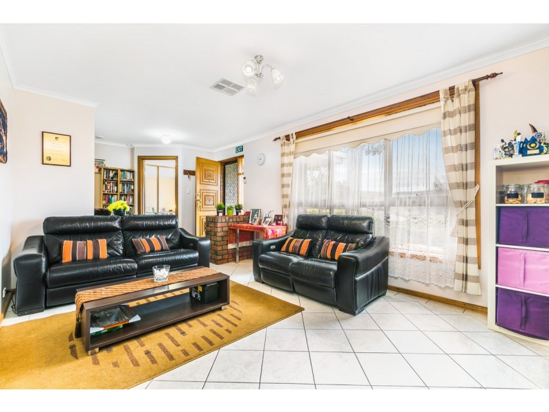 5 Falco Court, Flagstaff Hill SA 5159