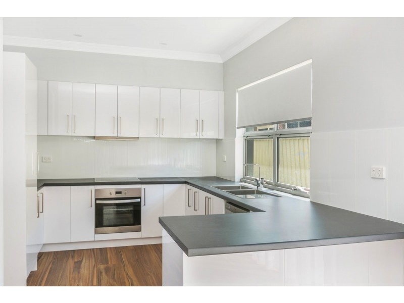 19 Nilpena Avenue, Park Holme SA 5043