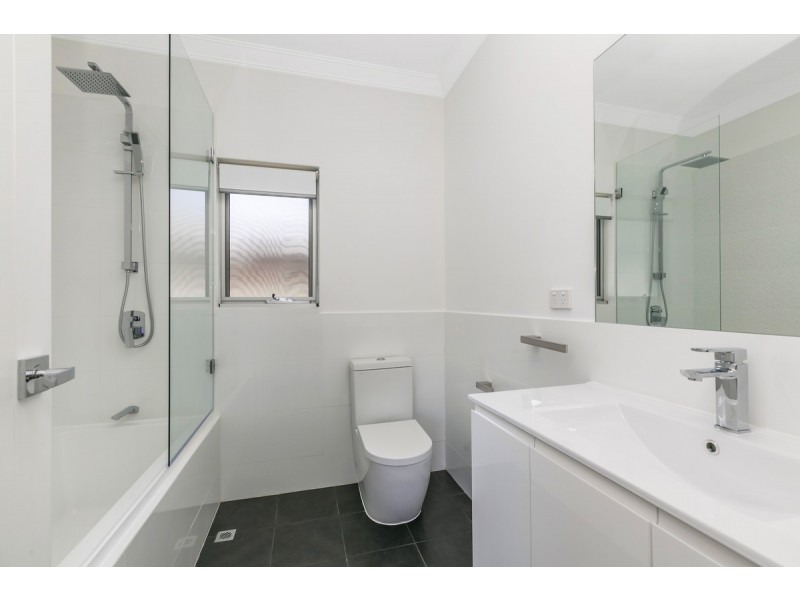 19 Nilpena Avenue, Park Holme SA 5043