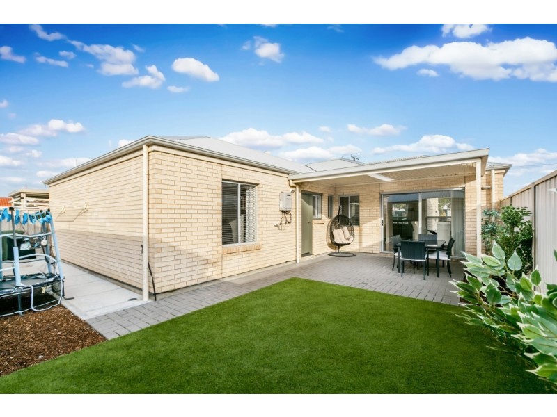 6 Inverell Avenue, North Plympton SA 5037