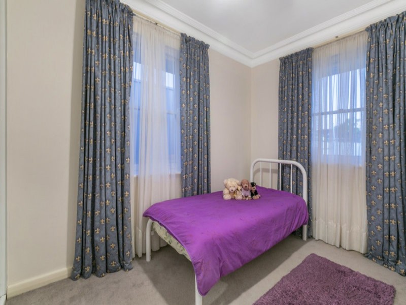 30 Norrie Avenue, Clovelly Park SA 5042