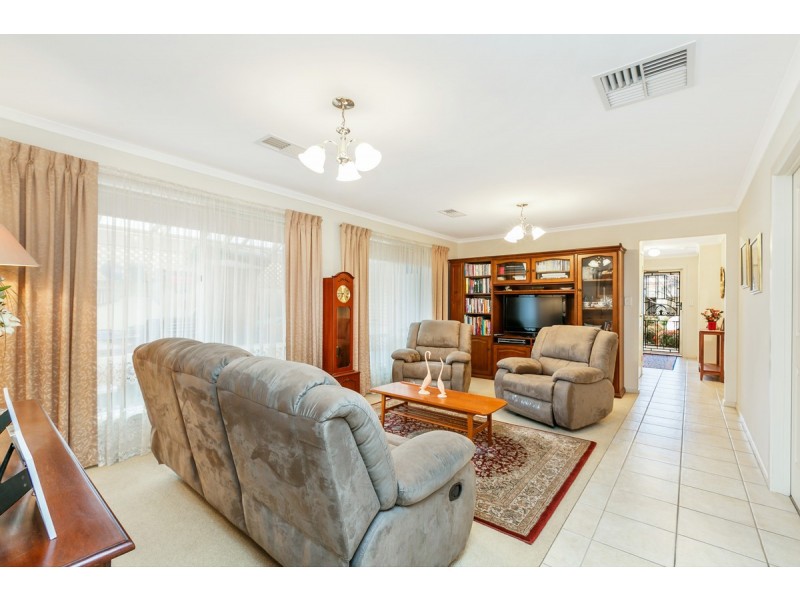 6 Mills Street, Mitchell Park SA 5043