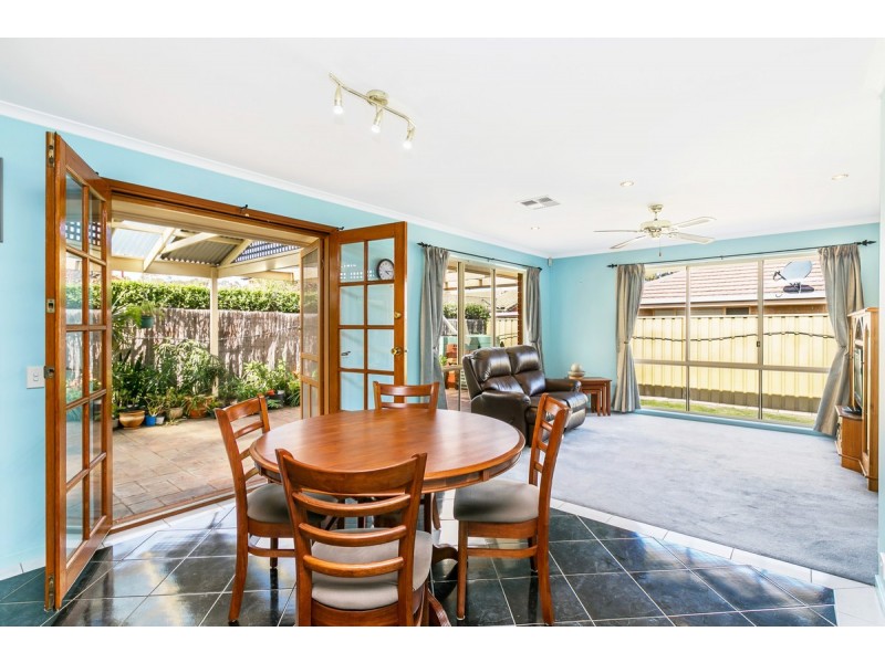 16 Phelps Court, Fulham SA 5024