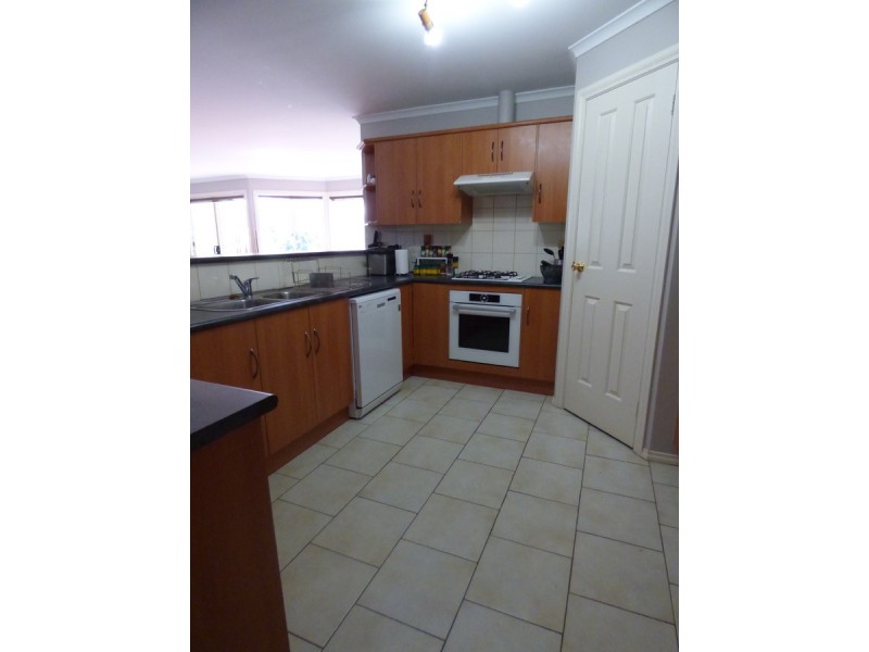 5 Morningside Drive, Woodcroft SA 5162