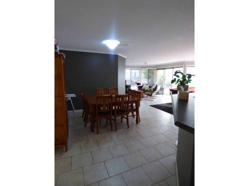 5 Morningside Drive, Woodcroft SA 5162