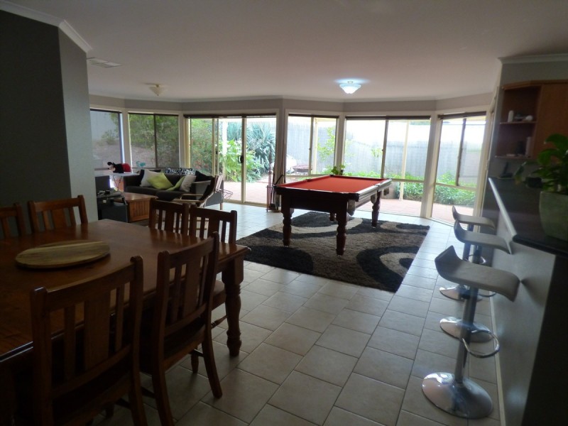 5 Morningside Drive, Woodcroft SA 5162