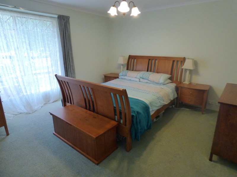 5 Morningside Drive, Woodcroft SA 5162