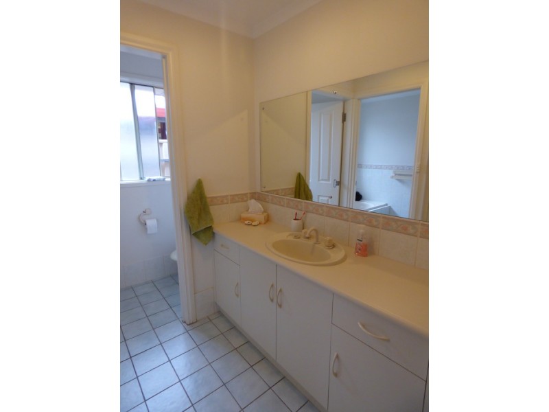 5 Morningside Drive, Woodcroft SA 5162