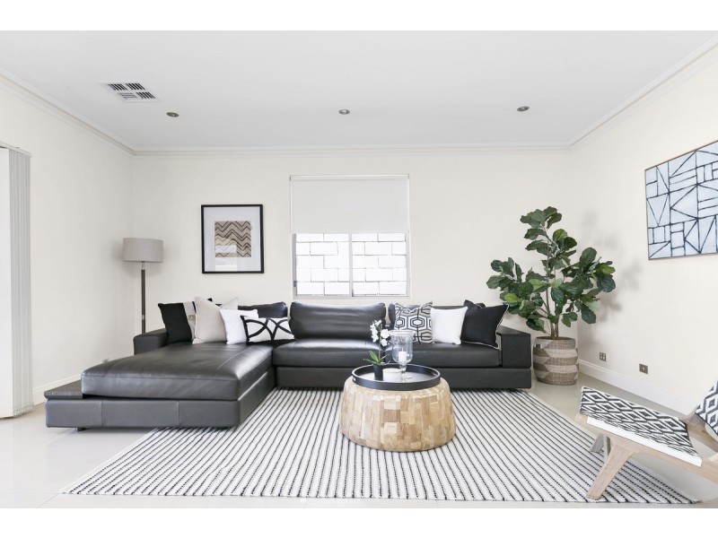 61 Lexington Road, Henley Beach South SA 5022