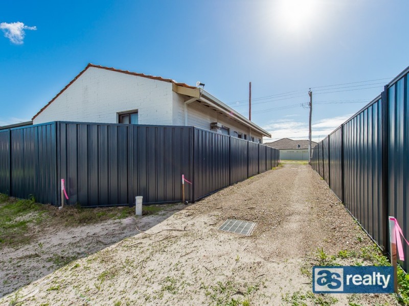 54 Broadway, Embleton WA 6062