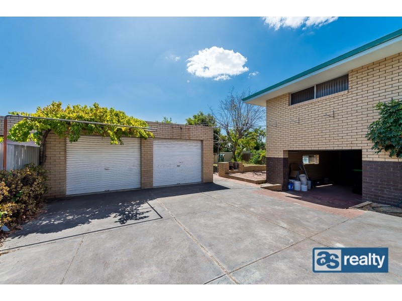 169 Alexander Drive, Dianella WA 6059