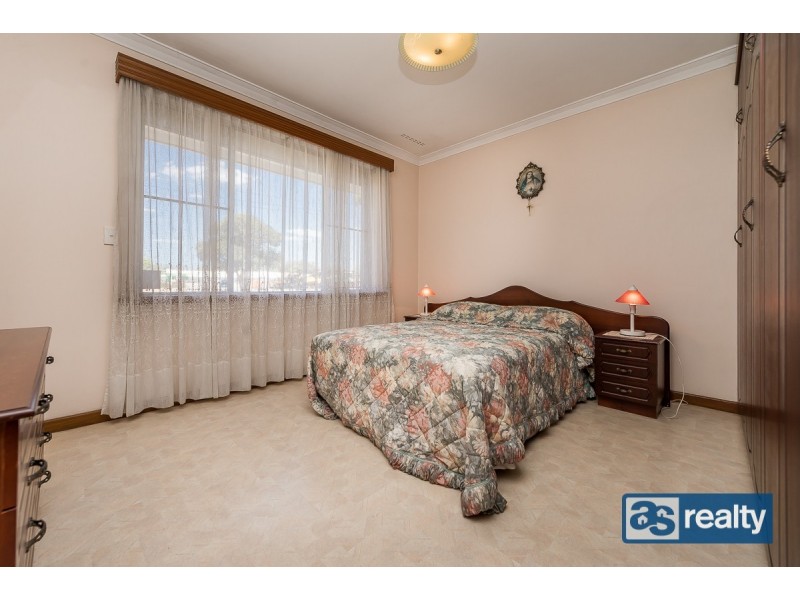 169 Alexander Drive, Dianella WA 6059