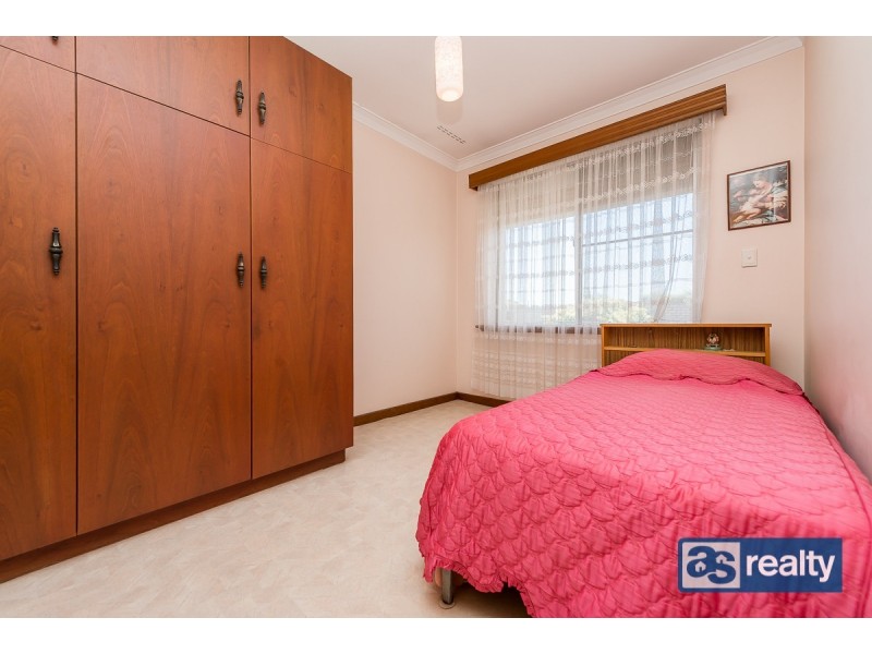 169 Alexander Drive, Dianella WA 6059