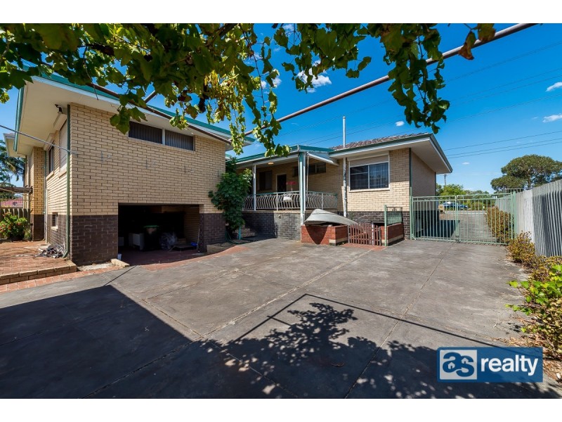 169 Alexander Drive, Dianella WA 6059