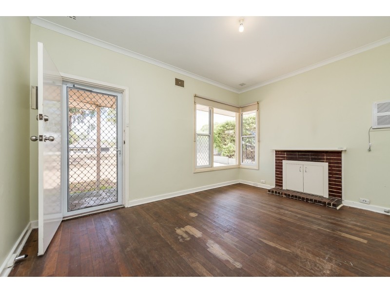 20 Esther Street, Eden Hill WA 6054