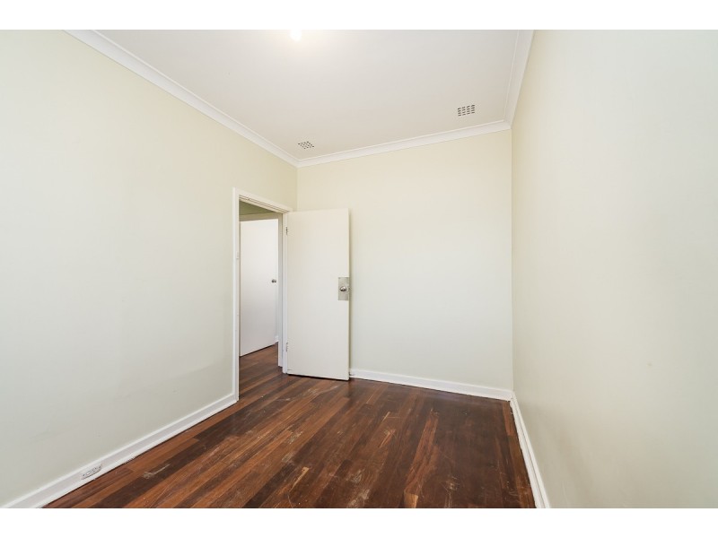 20 Esther Street, Eden Hill WA 6054