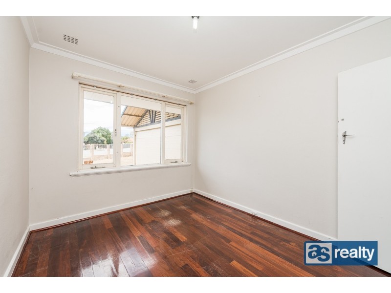 164 Collier Road, Embleton WA 6062