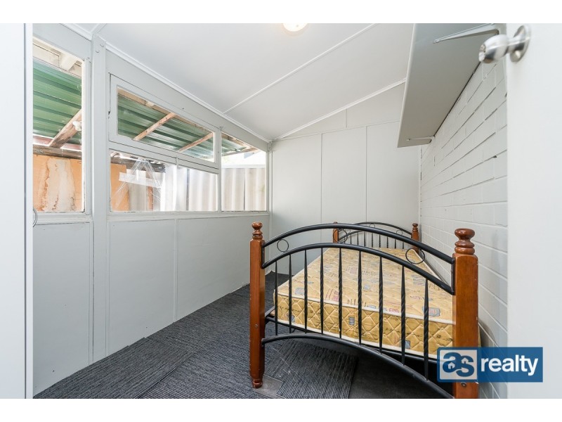 164 Collier Road, Embleton WA 6062