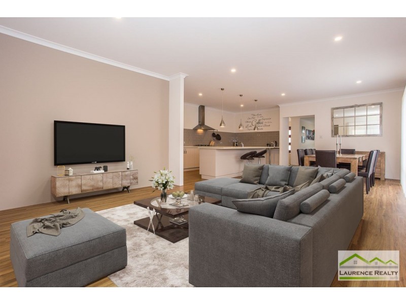 40 Perkins Drive, Clarkson WA 6030