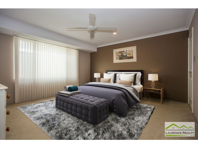 40 Perkins Drive, Clarkson WA 6030