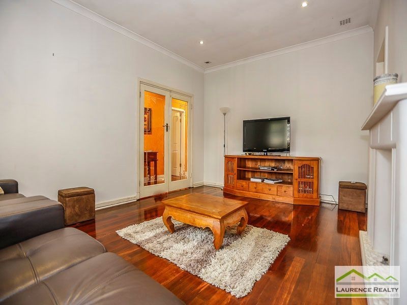 15 Lacey Road, Eglinton WA 6034