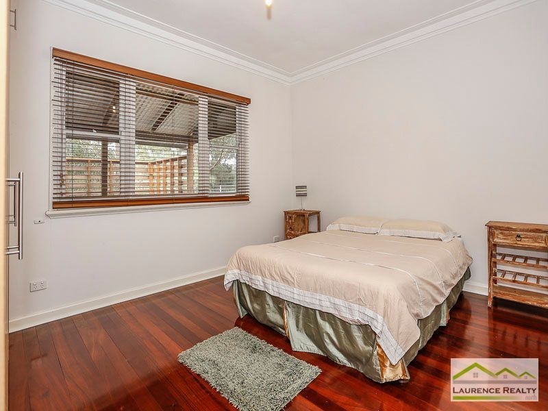 15 Lacey Road, Eglinton WA 6034