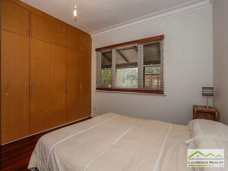 15 Lacey Road, Eglinton WA 6034