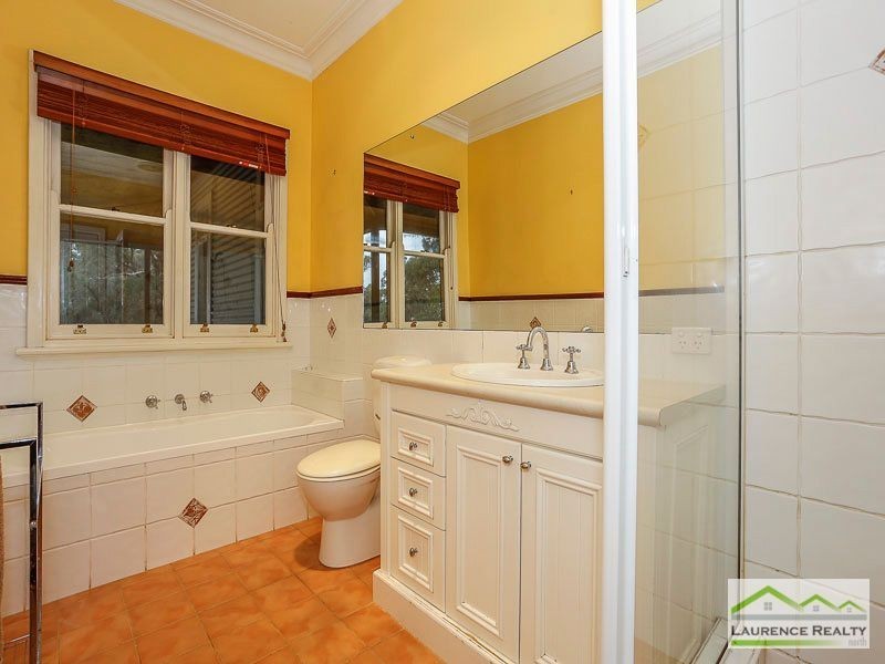 15 Lacey Road, Eglinton WA 6034