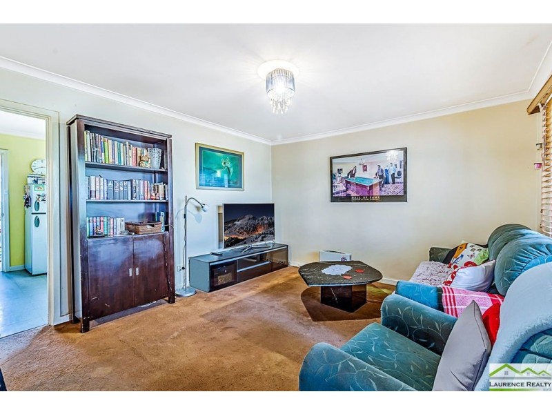 2B Bilby Road, Girrawheen WA 6064