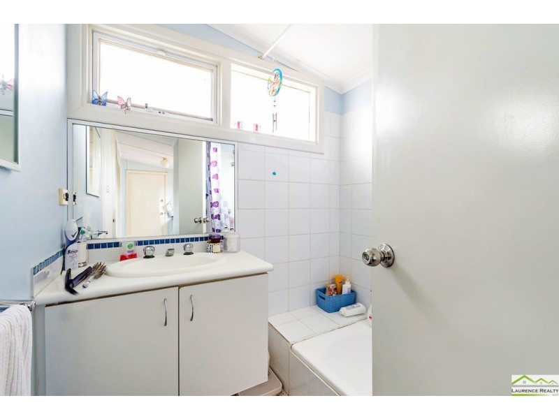 2B Bilby Road, Girrawheen WA 6064