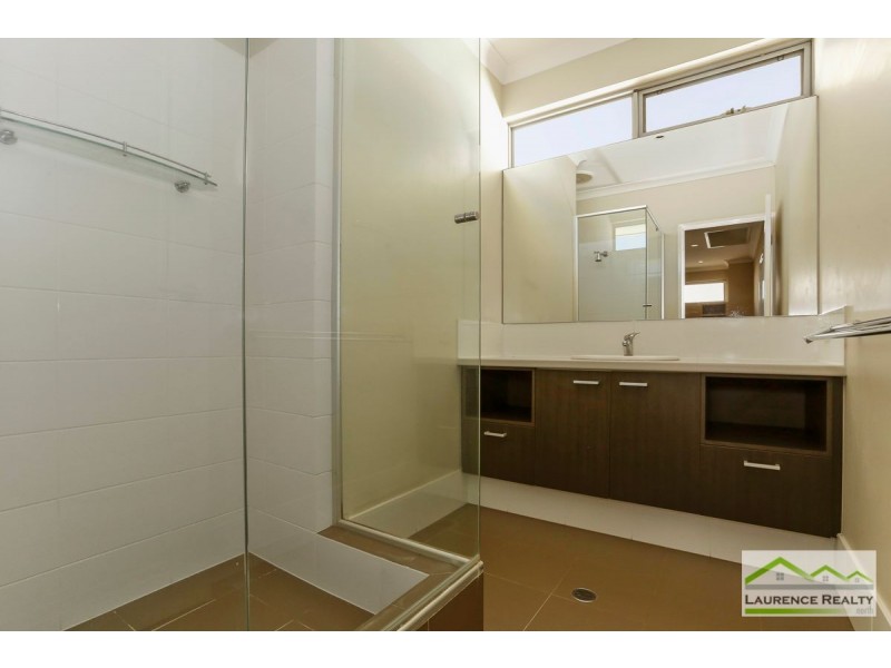 51 Roundhouse Parade, Jindalee WA 6036