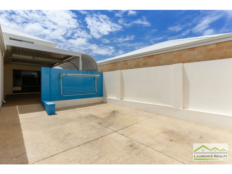 51 Roundhouse Parade, Jindalee WA 6036