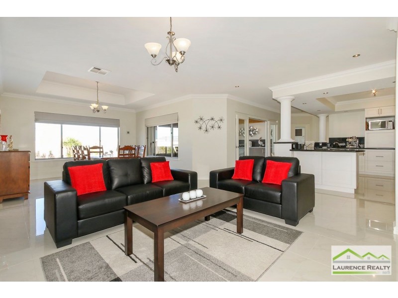 3 Seafarer Way, Jindalee WA 6036