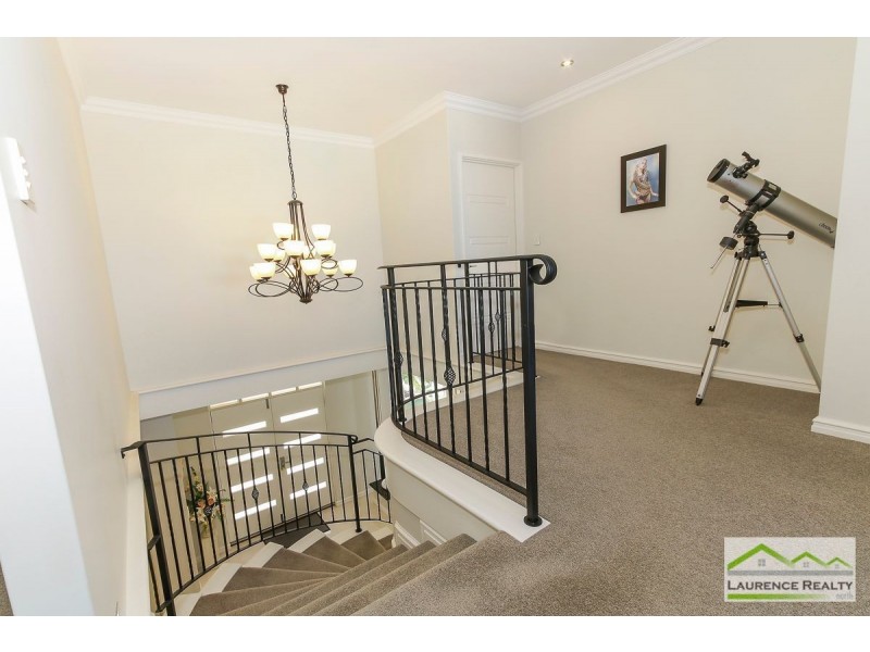 3 Seafarer Way, Jindalee WA 6036