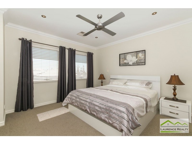 3 Seafarer Way, Jindalee WA 6036