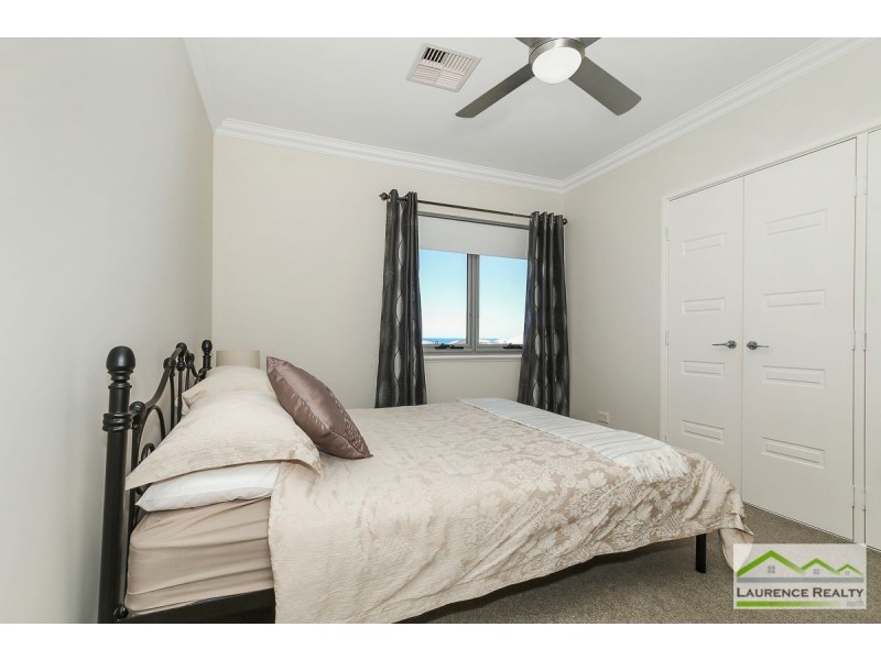 3 Seafarer Way, Jindalee WA 6036